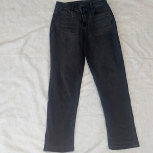 American Eagle Women’s jeans! Never worn! They are too big for me!